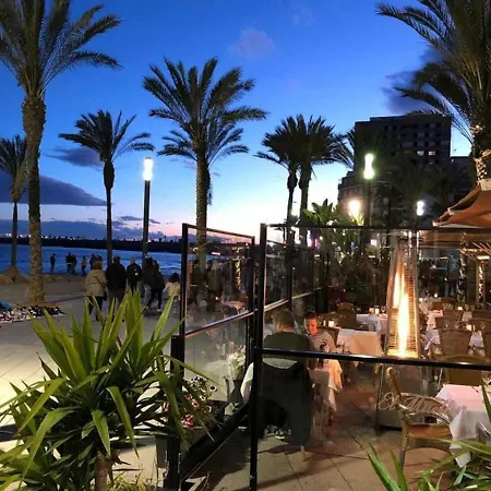 Apartamento Centro, Soleado, Familiar, 1 Min. Playa